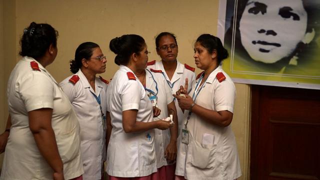 அருணா ஷாண்பாக்