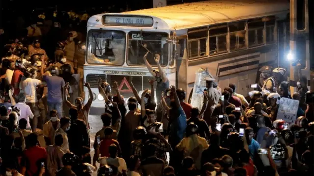 శ్రీలంకలో ప్రజాగ్రహం