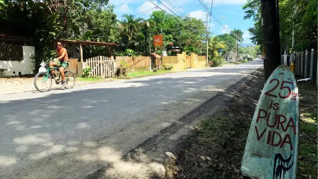 Carretera principal de Santa Teresa