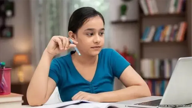 પ્રતીકાત્મક તસવીર