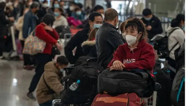 مسافرون صينيون