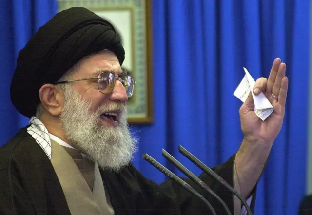 المرشد الأعلى آية الله علي خامنئي