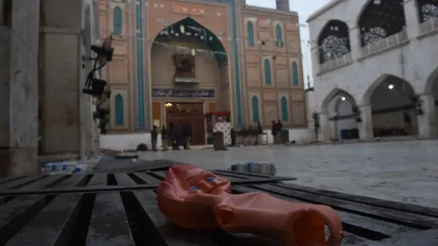 سیہون شریف میں دھماکہ