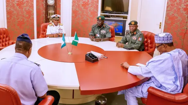 Ganawar shugaba Buhari da hafsoshin tsaro