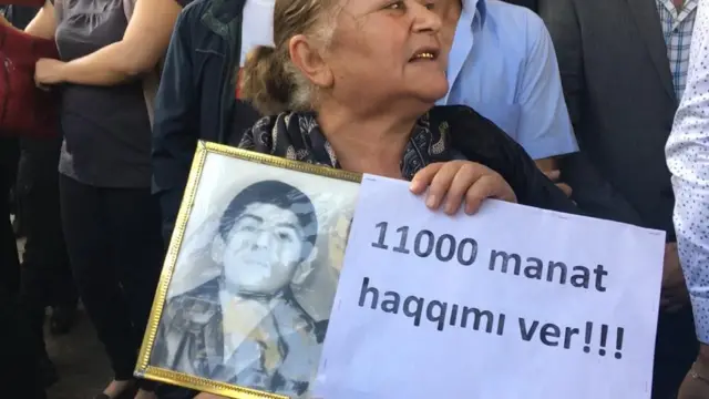 Piket iştirakçısı