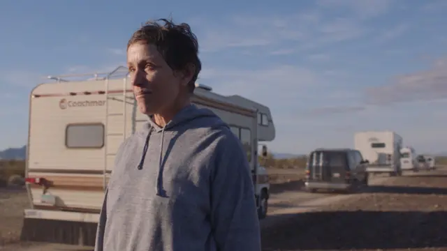 Frances McDormand Nomadland filminde