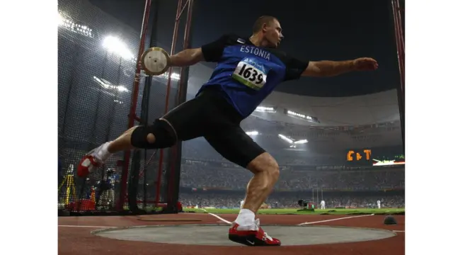 Lanzamiento de disco en Pekín 2008