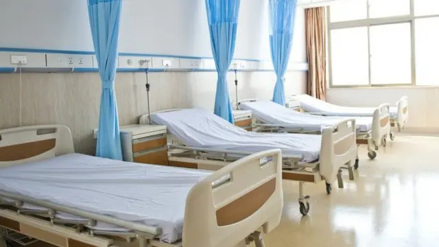 ఆస్పత్రిలో బెడ్, మంచం