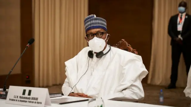 তীব্র আন্দোলনের মুখে প্রেসিডেন্ট বুহারি সার্স বাহিনী ভেঙে দেওয়ার কথা ঘোষণা করেছেন।