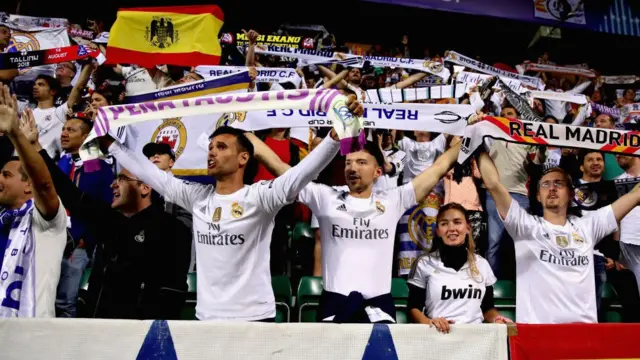 Aficionados del Real Madrid.
