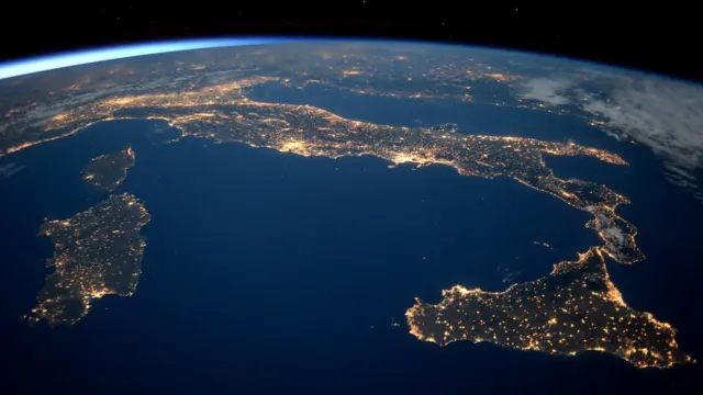 Imagen de la Tierra vista desde la Estación Espacial Internacional.