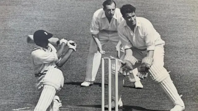 1959માં ઇંગ્લૅન્ડ સામે બેટિંગ કરતા દત્તાજી ગાયકવાડ