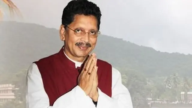 दीपक केसरकर