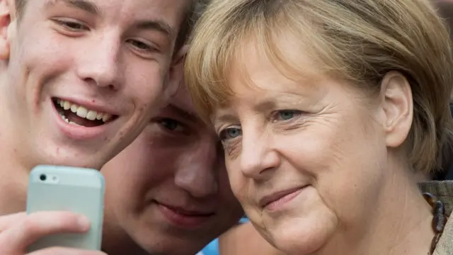 Тинейджеры и Меркель