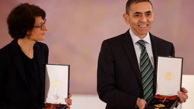 Özlem Türeci ve Uğur Şahin