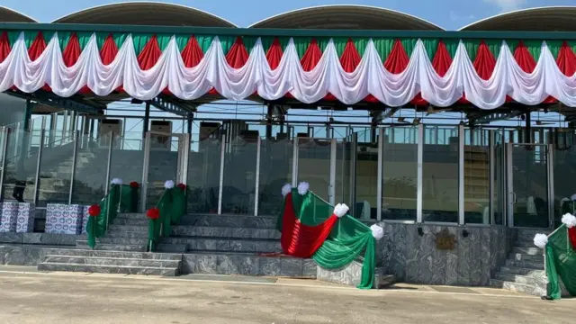 Di Eagles Square for Abuja na di venue for di 2021 national convention wey go shele on 30 October