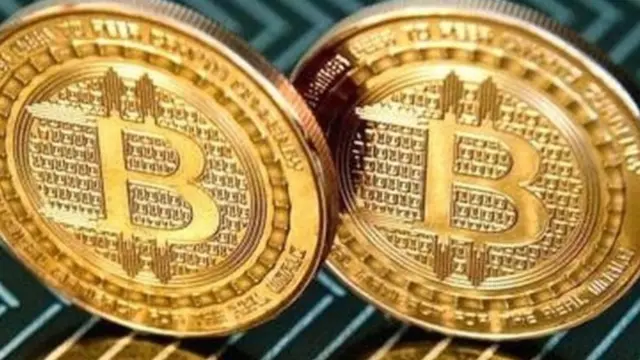 बिटकॉईन, क्रिप्टो करन्सी