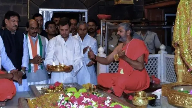 राहुल गांधी, काँग्रेस, धार्मिक राजकारण.