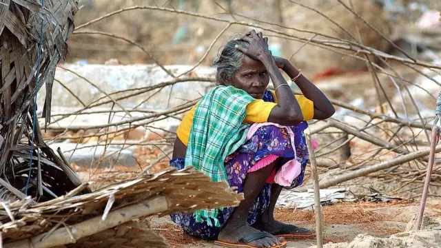 தாழ்த்தப்பட்ட பெண்