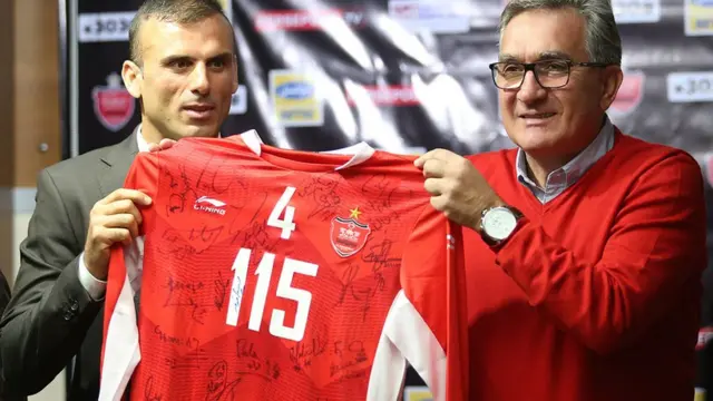 خداحافظی هفته