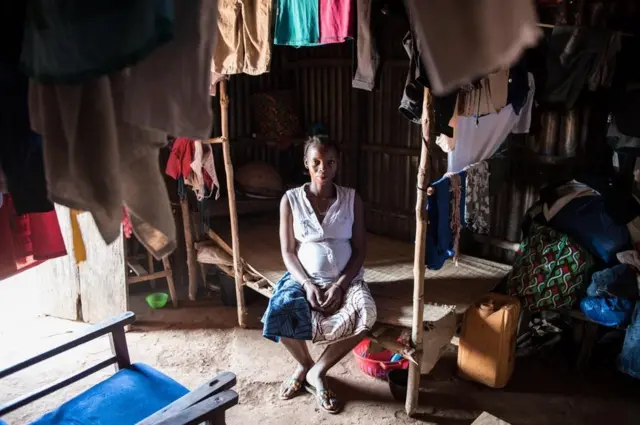 गर्भवती लड़कियां