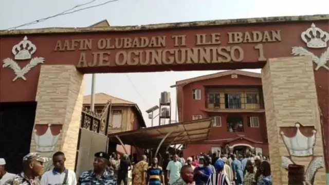 Abale aafin Olubadan kanlelogoji,ba Saliu Adetunji