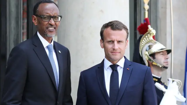 Prezida Kagame yaheruka mu Bufaransa mu 2011