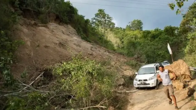 தொடரும் நில அதிர்வு