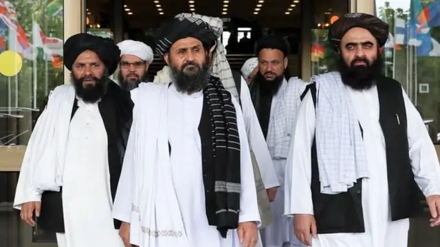 अमरीका से चल रही शांति वार्ता के दौरान तालिबान का प्रतिनिधिमंडल