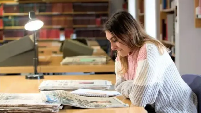 নিজের মা বাবা এবং নিজের সম্পর্কে জানতে অসংখ্য প্রশ্নের উত্তর খুঁজছেন তাসনিম।