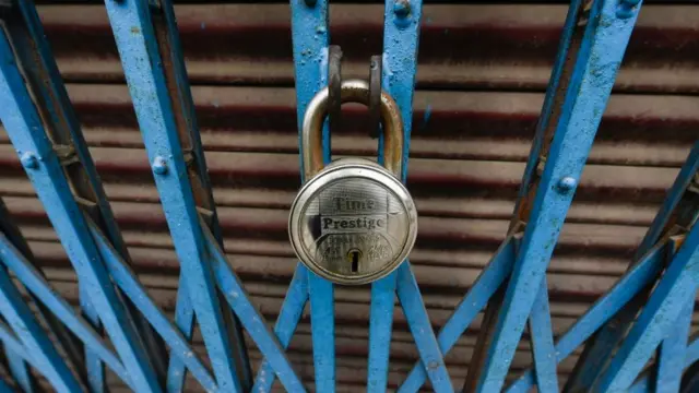 संचारबंदी