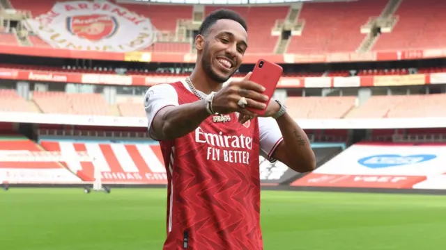 Пьер-Эмерик Обамеянг