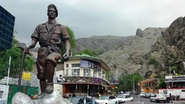 متوسط قیمت خانه‌های معامله شده در منطقه یک تهران در دی ماه نزدیک به ۲۳ میلیون تومان در هر متر مربع اعلام شده است