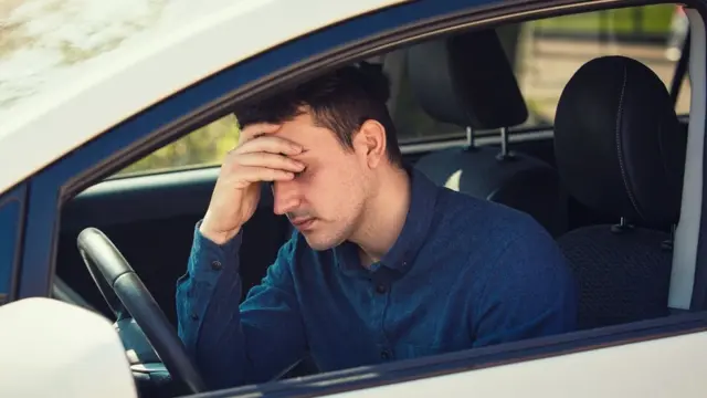 '눈이 나쁜 사람이 안경을 써야 잘 볼 수 있듯이, 집중력에 문제가 있을 때는 적절한 치료가 필요하다'