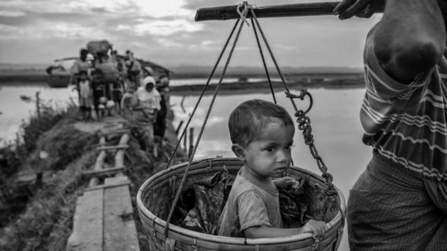 与缅甸毗邻的孟加拉，已经接收了数十万难民
