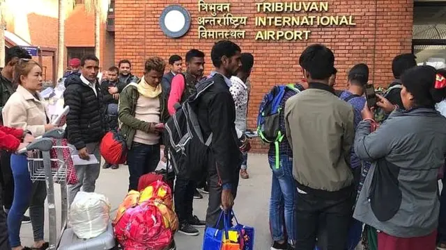 वैदेशिक रोजगारीमा हिँडेका नेपालीहरू