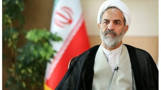 بازرس ویژه رئیس جمهور ایران اعطای خودرو شاسی بلند به نمایندگان مجلس را تایید کرده بود