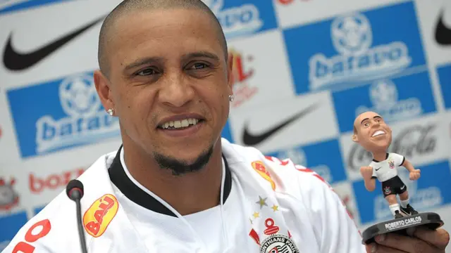Roberto Carlos, Corinthians forması ile