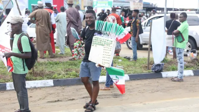 Port Harcourt pipo use di opportunity to hustle small business