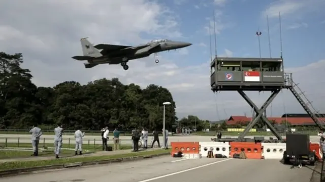 Singapore has extensive training and partnership arrangements with the United States
