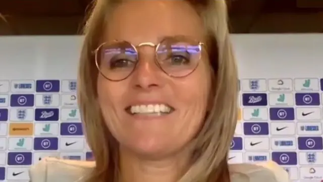 Un "grand potentiel" avec l'Angleterre - la nouvelle patronne Wiegman