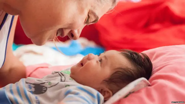 ਬੱਚਾ ਗੋਦ ਲੈਣਾ