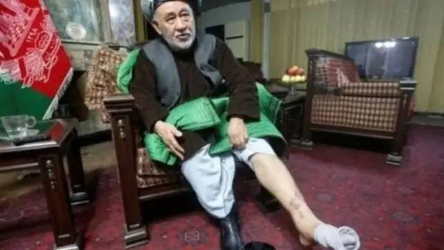 جنرال دوستم له خپل سیاسي سیال احمد ایشچي سره د ناوړه چلند له تورونو وروسته لومړی ځل د افغانستان شمال ته ځي