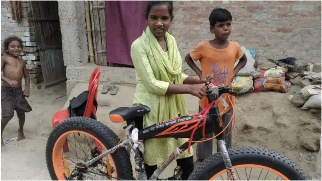 సైకిల్‌తో జ్యోతి వాస‌వాన్‌