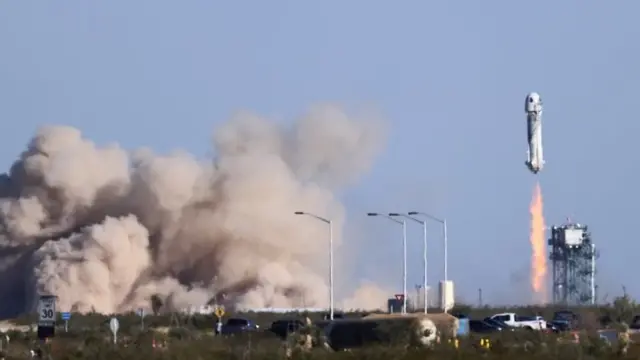 Старт корабля New Shepard в Техасе