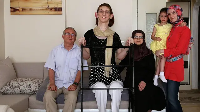 Rümeysa Gelgi ve ailesi