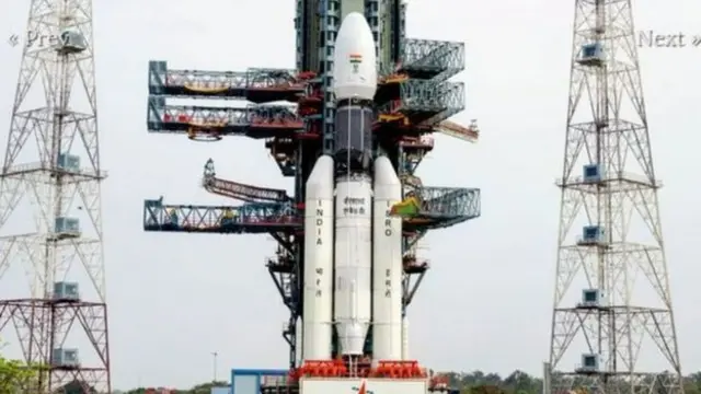 மிக அதிக எடை கொண்ட ராக்கெட்டை விண்ணில் வெற்றிகரமாக செலுத்தியது இஸ்ரோ