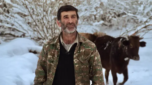 Žitelь razdelёnnogo graniceй sela Šurnuh Эdik Aйrapetяn