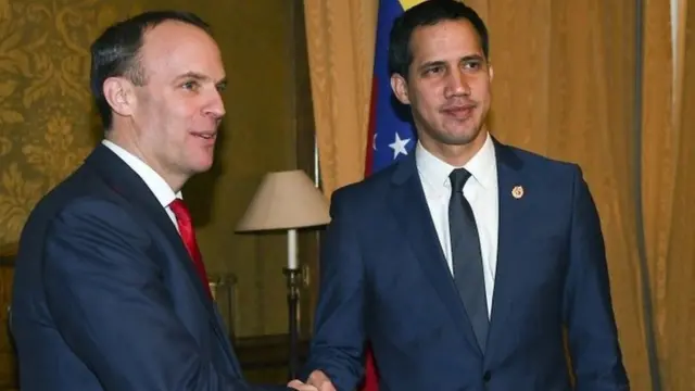 Доминик Рааб и Хуан Гуайдо