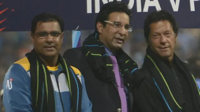 وقار یونس عمران خان